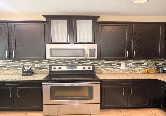 Photo 4 of Townhouse for sale at 2257 Brookridge Trl, Sanford, FL 32773 | MLS# O6428704 | Listing updated on 2026-10-01