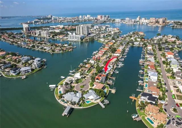 Photo 2 of Single family home for sale at 440 Palm Is SE, CLEARWATER BEACH, FL 33767 | MLS# TB8533361 | Listing updated on 2026-10-16