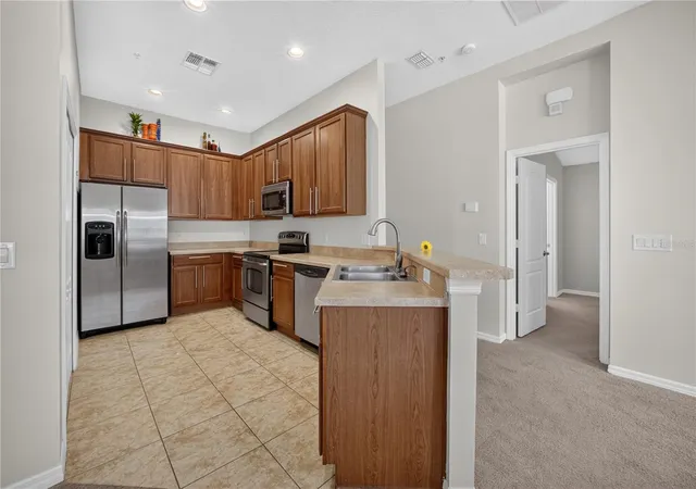 Photo 4 of Condo for sale at 380 Ashley Brooke Ct #C, Apopka, FL 32712 | MLS# O6428710 | Listing updated on 2026-09-25