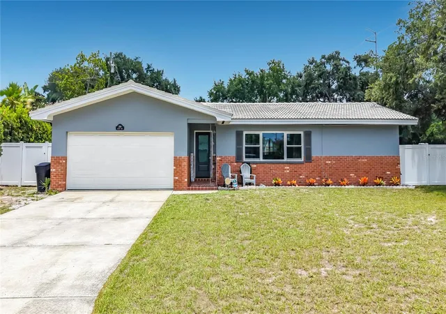 Single family home for sale at 2198 Academy Dr, CLEARWATER, FL 33764 | MLS# TB8533372