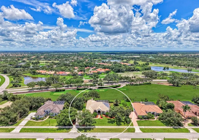 Photo 2 of Single family home for sale at 7767 Alister Mackenzie Dr, Sarasota, FL 34240 | MLS# A4701264 | Listing updated on 2026-09-13