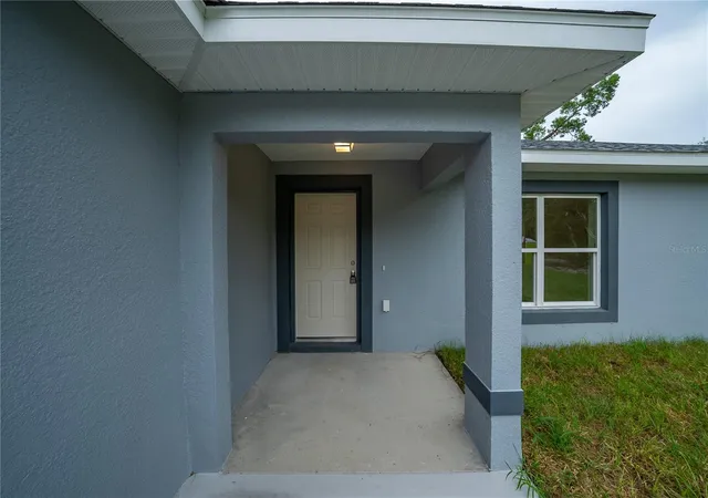 Photo 3 of Single family home for sale at 11 Malauka Pass, Ocklawaha, FL 32179 | MLS# OM729302 | Listing updated on 2026-09-17