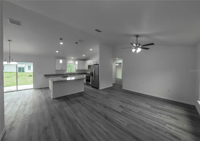 Photo 4 of Single family home for sale at 11 Malauka Pass, Ocklawaha, FL 32179 | MLS# OM729302 | Listing updated on 2026-09-17