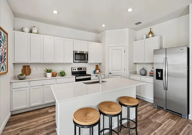 Photo 3 of Sale Pending at 24258 Nw 13th Boulevard, Newberry, FL 32669 | MLS# OM729304 | Listing updated on 2026-08-10