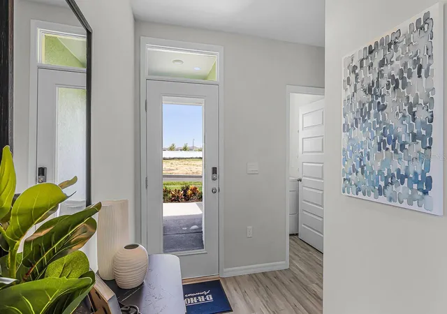 Photo 2 of Single family home for sale at 5584 Taverna Loop, Winter Haven, FL 33884 | MLS# O6428729 | Listing updated on 2026-07-29
