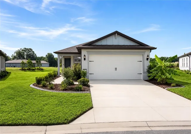 Photo 2 of Single family home for sale at 5517 Sw 85th Avenue Rd, Ocala, FL 34481 | MLS# OM729307 | Listing updated on 2026-08-06