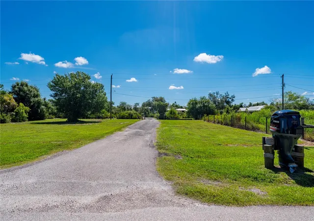 4th image of 30941 Turkey Oak Rd, Punta Gorda, FL 33982 | MLS# C7528905