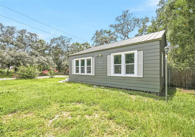 40th image of 8500 N Boulevard, Tampa, FL 33604 | MLS# TB8533397