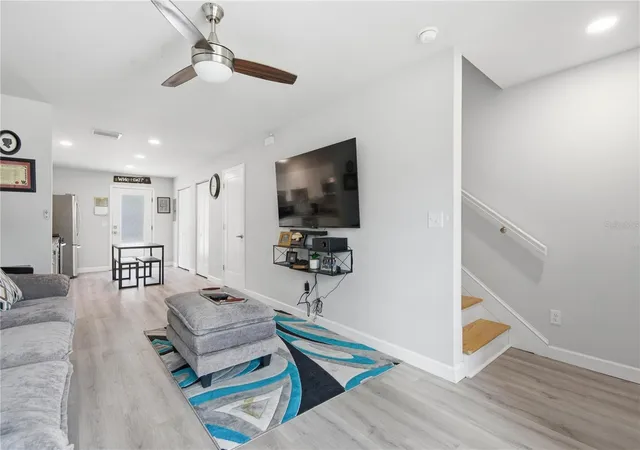 3rd image of 5729 75Th Ter N, Pinellas Park, FL 33781 | MLS# TB8533400