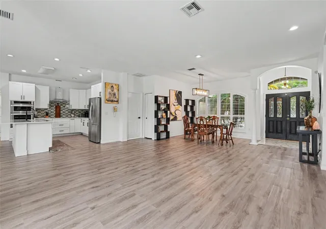 3rd image of 12507 Royal Dublin Ave, Odessa, FL 33556 | MLS# TB8533408