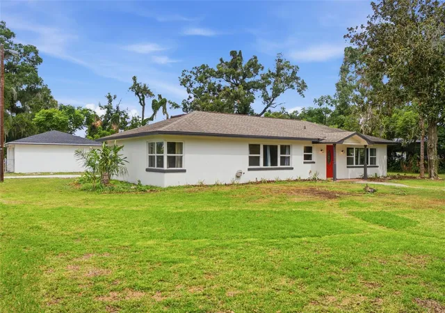 Photo 2 of Single family home for sale at 625 Limona Rd, Brandon, FL 33510 | MLS# TB8533409 | Listing updated on 2026-10-08