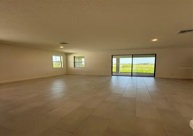 Photo 4 of Single family home for sale at 5123 Buttonsage Dr, Saint Cloud, FL 34772 | MLS# O6428756 | Listing updated on 2026-07-31