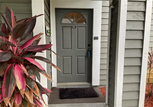 4th image of 2197 Fox Chase Blvd, PALM HARBOR, FL 34683