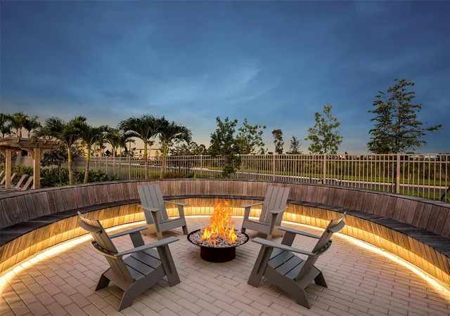2nd image of 17405 Moonflower Dr, VENICE, FL 34293
