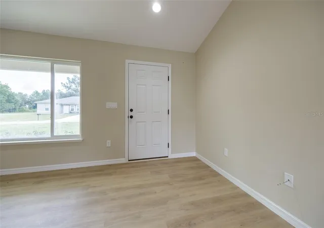 4th image of 15241 S Country Club Dr, Williston, FL 32696 | MLS# GC542278