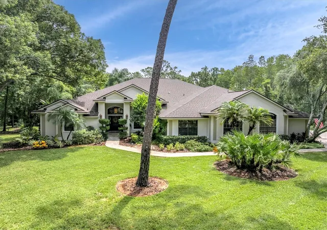 Photo 1 of Mansion for sale at 5328 Macoso Ct, New Port Richey, FL 34655 | MLS# TB8533426 | Listing updated on 2026-08-24