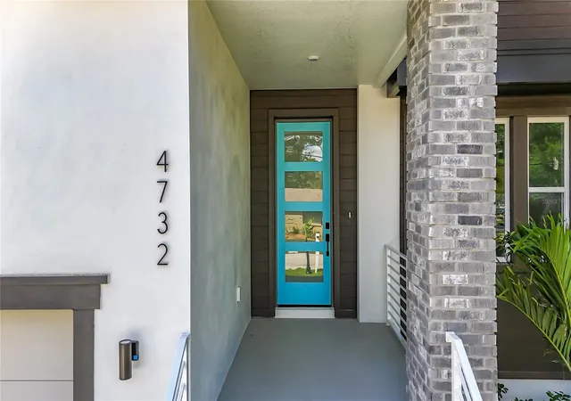 Photo 2 of Single family home for sale at 4732 W Wallcraft Ave, Tampa, FL 33611 | MLS# TB8533435 | Listing updated on 2026-10-07