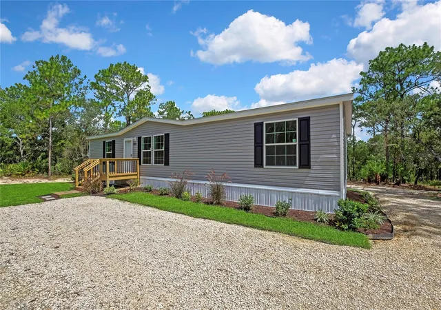 2nd image of 5611 W Rochelle St, Homosassa, FL 34446 | MLS# W7888039