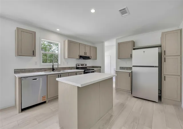 3rd image of 5611 W Rochelle St, Homosassa, FL 34446 | MLS# W7888039