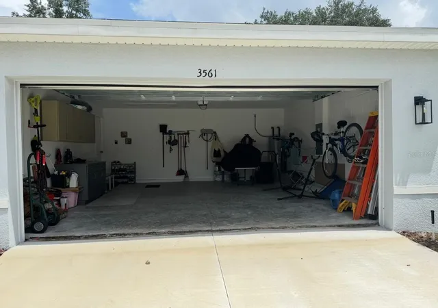 Photo 3 of Single family home for sale at 3561 SW 150th Loop, Ocala, FL 34473 | MLS# OM729322 | Listing updated on 2026-09-01