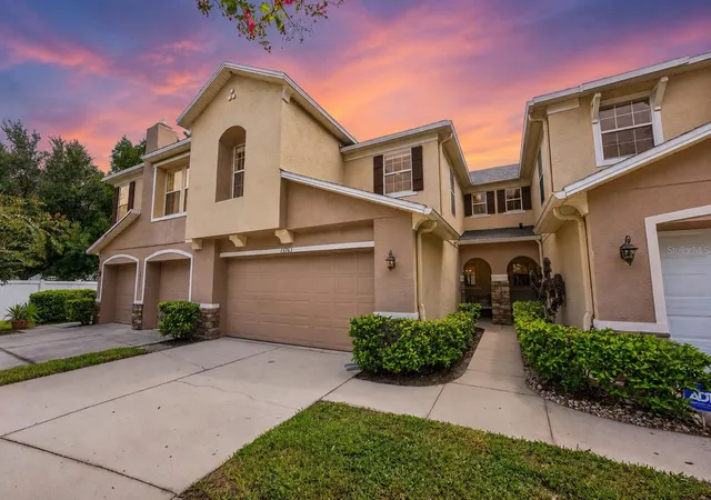 Photo 1 of Townhouse for sale at 13765 Golden Russet Dr, Winter Garden, FL 34787 | MLS# O6428789 | Listing updated on 2026-08-15