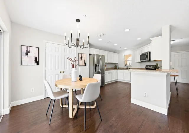Photo 3 of Townhouse for sale at 13765 Golden Russet Dr, Winter Garden, FL 34787 | MLS# O6428789 | Listing updated on 2026-08-15