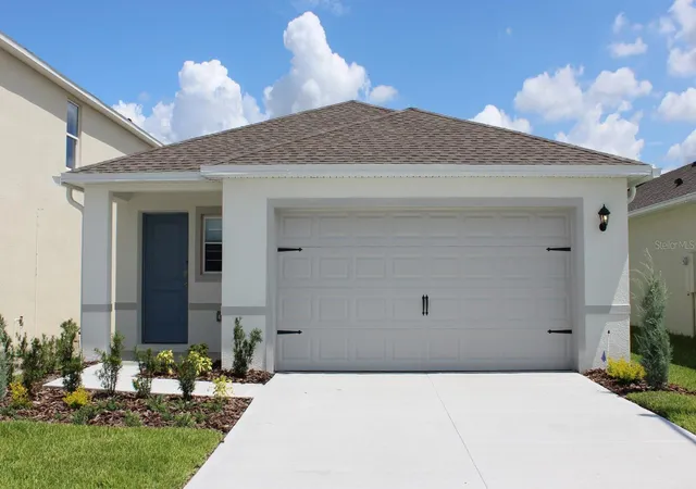 Photo 1 of Single family home for sale at 4011 Limeklin Fls Loop, Davenport, FL 33837 | MLS# O6428790 | Listing updated on 2026-09-03