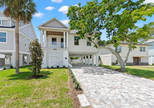 Photo 2 of Single family home for sale at 1858 Mississippi Ave Ne, Saint Petersburg, FL 33703 | MLS# TB8533441 | Listing updated on 2026-08-29