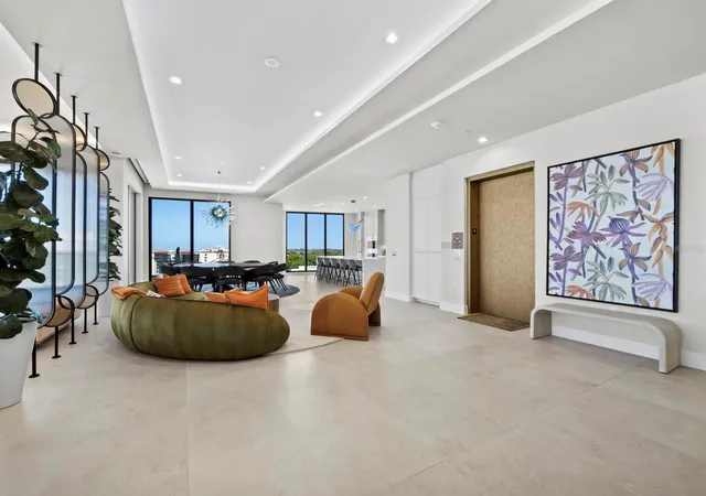 Photo 2 of Condo for sale at 1591 Gulf Of Mexico Dr #618, Longboat Key, FL 34228 | MLS# A4701288 | Listing updated on 2026-10-03