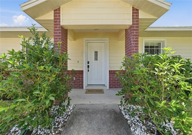 Photo 2 of Single family home for sale at 3835 NE 13th Avenue, Ocala, FL 34479 | MLS# G5115645 | Listing updated on 2026-08-27