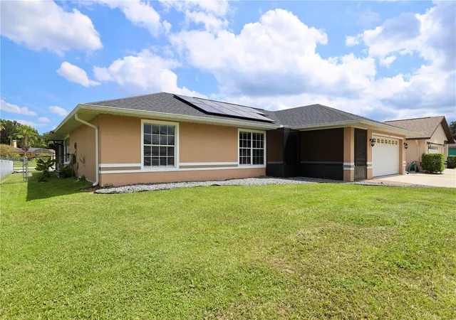 Photo 3 of Single family home for sale at 1123 Anne Elisa Cir, Saint Cloud, FL 34772 | MLS# S5154544 | Listing updated on 2026-09-06