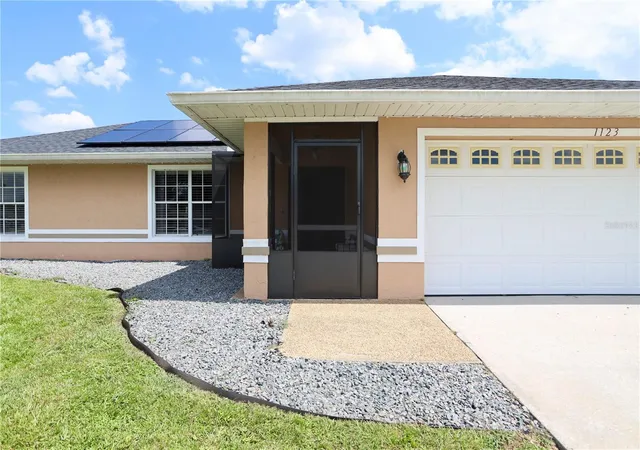 Single family home for sale at 1123 Anne Elisa Cir, Saint Cloud, FL 34772 | MLS# S5154544