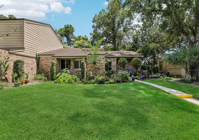 2nd image of 460 Oak Haven Dr, Altamonte Springs, FL 32701 | MLS# O6428807