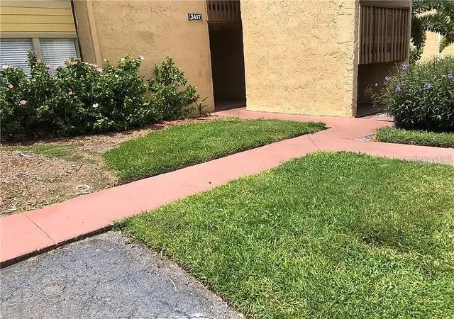 Photo 3 of Condo for sale at 3457 Clark Rd #255, Sarasota, FL 34231 | MLS# A4701296 | Listing updated on 2026-09-11