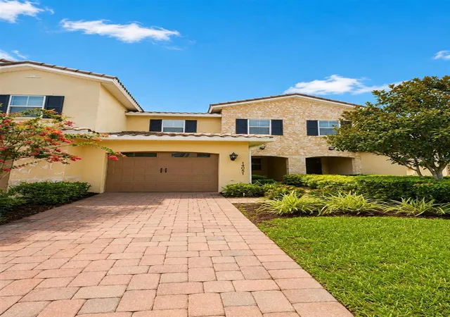 Photo 1 of Townhouse for sale at 14051 Helsby St, Orlando, FL 32832 | MLS# O6428842 | Listing updated on 2026-09-29