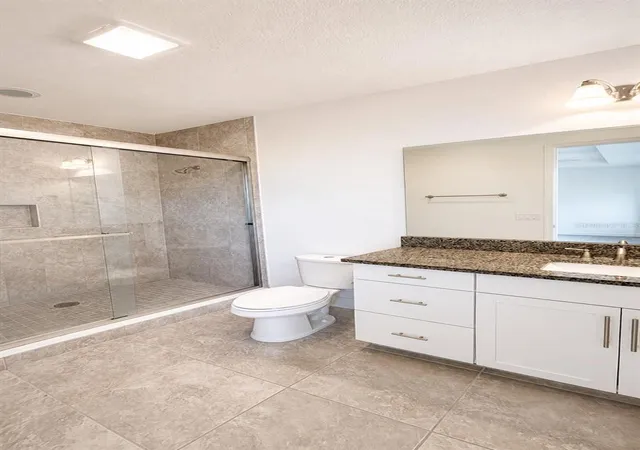 Photo 4 of Townhouse for sale at 14051 Helsby St, Orlando, FL 32832 | MLS# O6428842 | Listing updated on 2026-09-29
