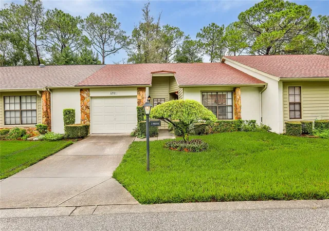 Photo 1 of Single family home for sale at 6591 Brambleleaf Dr, Spring Hill, FL 34606 | MLS# W7888045 | Listing updated on 2026-08-05