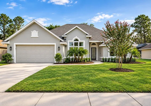 Photo 1 of Single family home for sale at 10 Southern Tr Blvd, Ormond Beach, FL 32174 | MLS# FC320265 | Listing updated on 2026-09-27