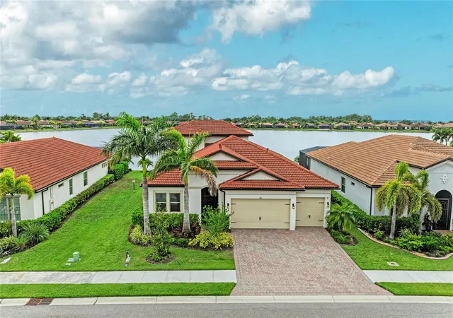Photo 2 of Single family home for sale at 289 Villoresi Blvd, Nokomis, FL 34275 | MLS# A4701314 | Listing updated on 2026-09-20