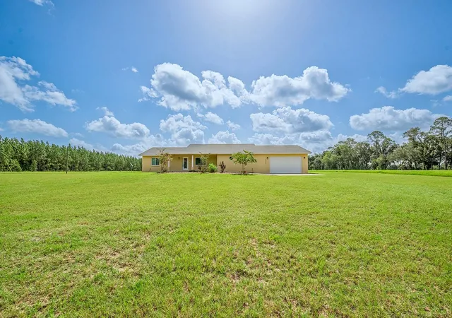 Photo 2 of Single family home for sale at 4261 Nw 57th Court, Chiefland, FL 32626 | MLS# GC542290 | Listing updated on 2026-09-21