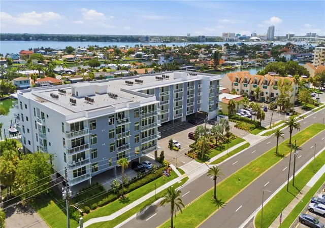 2nd image of 415 Island Wy, Clearwater Beach, FL 33767