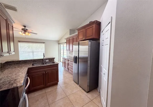 Photo 3 of Single family home for sale at 17802 Jefferson St, Oakland, FL 34787 | MLS# O6428887 | Listing updated on 2026-10-10