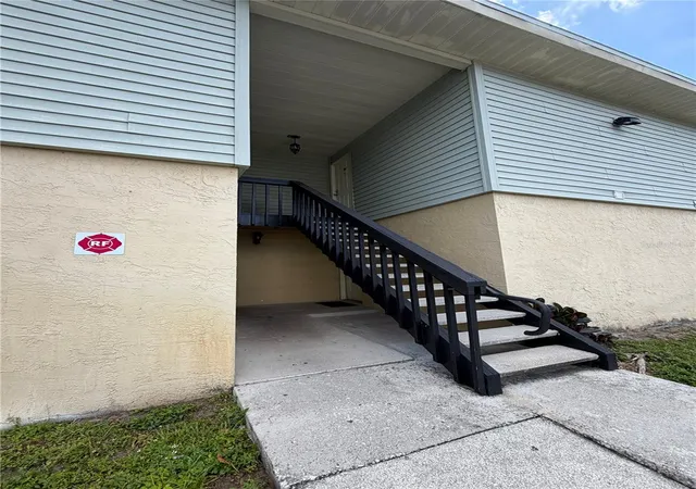 Photo 2 of Condo for sale at 237 Red Maple Pl, Brandon, FL 33510 | MLS# TB8533559 | Listing updated on 2026-10-16