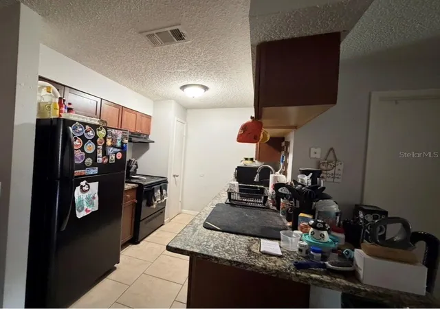 Listing Photo 5 - Condo for sale in building located at 237 Red Maple Pl, BRANDON, FL 33510