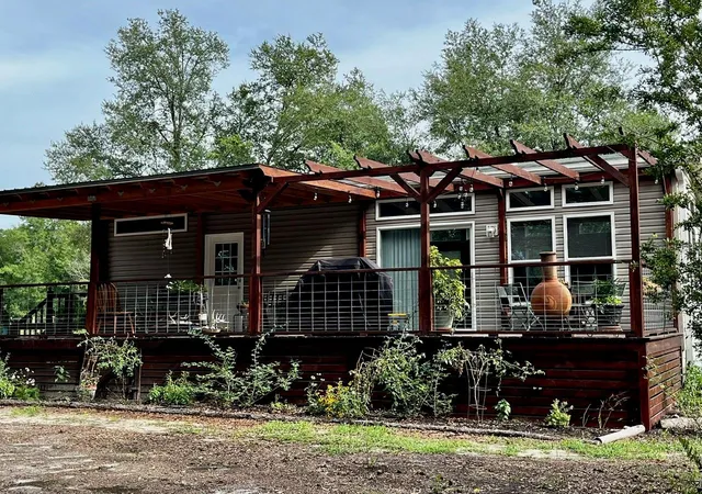 Photo 1 of Manufactured home for sale at 3369 Ne 53rd Terrace, High Springs, FL 32643 | MLS# GC542292 | Listing updated on 2026-08-30