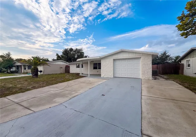 1st image of 3412 Nixon Rd, Holiday, FL 34691 | MLS# O6428899