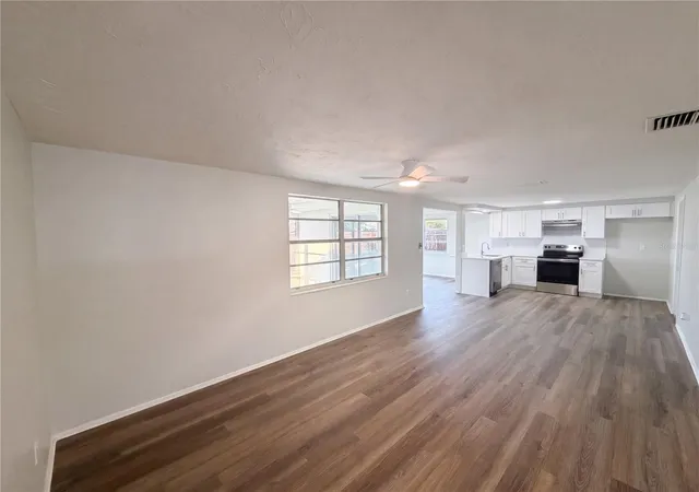 3rd image of 3412 Nixon Rd, Holiday, FL 34691 | MLS# O6428899
