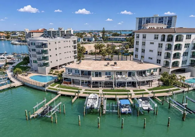 Photo 2 of Sale Pending at 205 Dolphin Point #4, Clearwater Beach, FL 33767 | MLS# TB8533575 | Listing updated on 2026-09-14