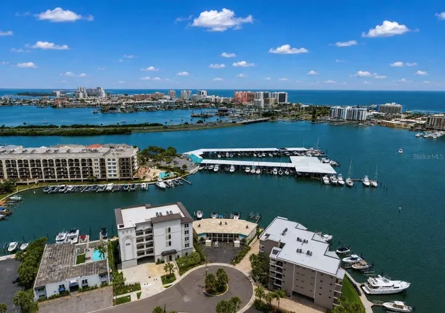 Photo 4 of Sale Pending at 205 Dolphin Point #4, Clearwater Beach, FL 33767 | MLS# TB8533575 | Listing updated on 2026-09-14