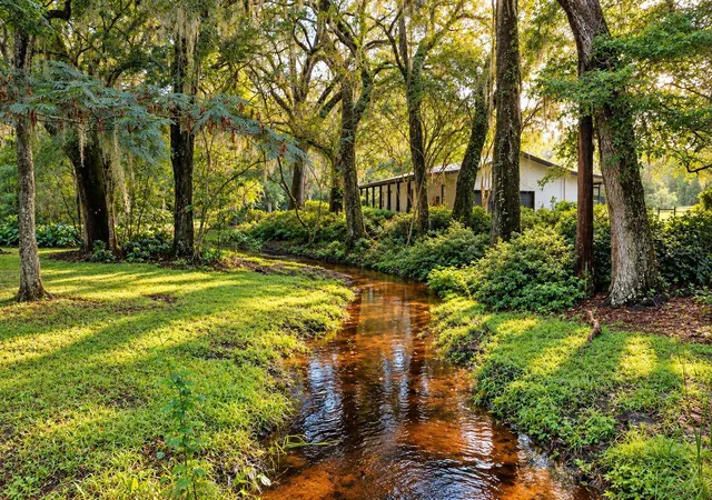 Photo 3 of Single family home for sale at 22304 NE 35th Avenue, Melrose, FL 32666 | MLS# GC542295 | Listing updated on 2026-10-22